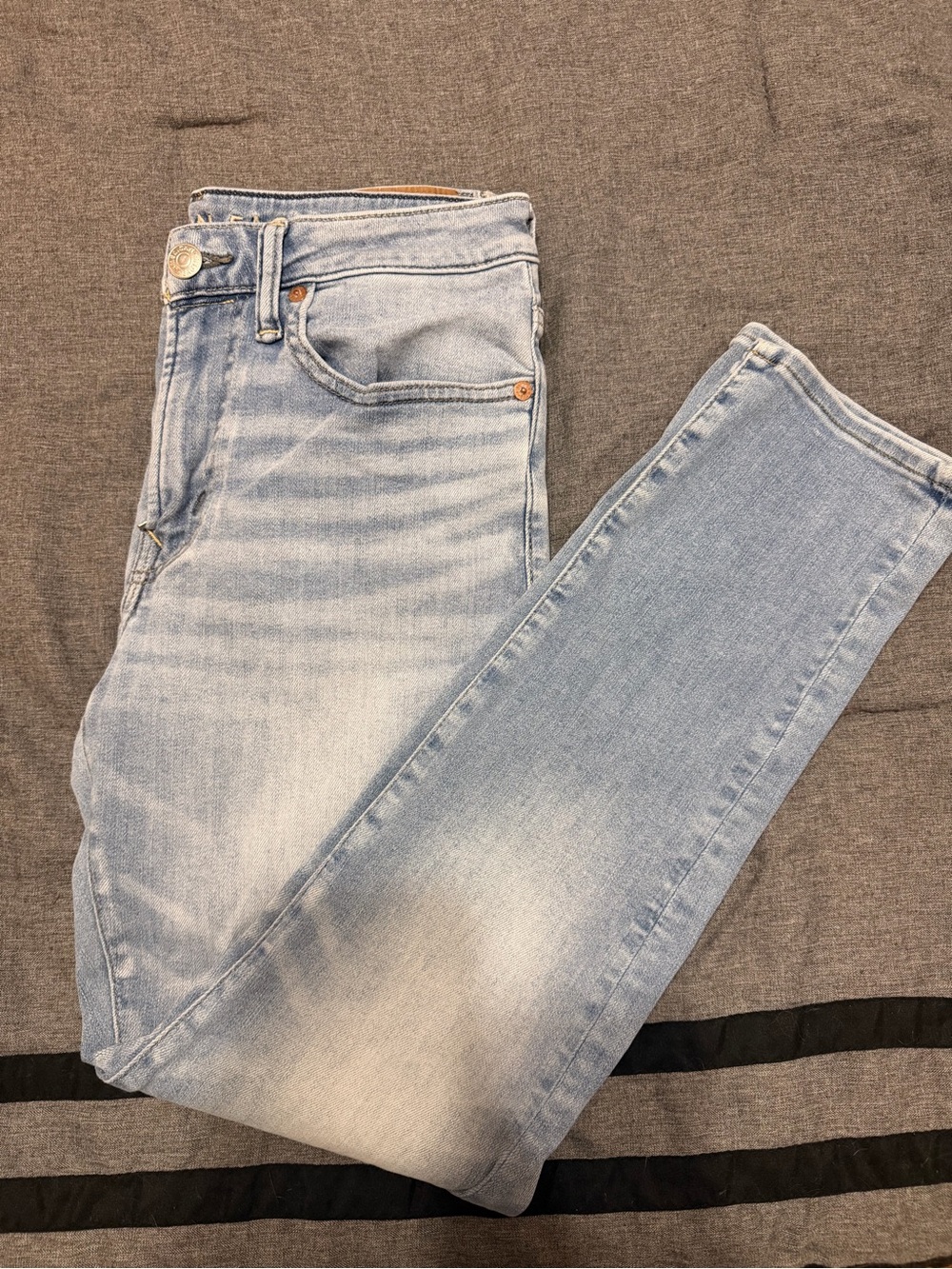 American Eagle Light Wash Airflex 360 Slim Jeans 31x30